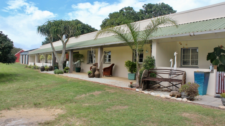 Commercial Property for Sale in Hansmoeskraal A H Western Cape